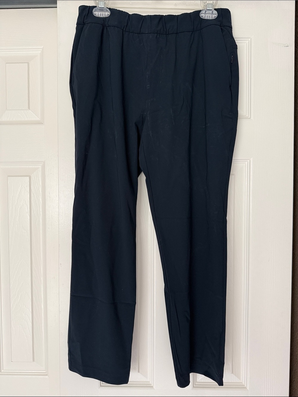 Vuori Miles Ankle Pant in Ink